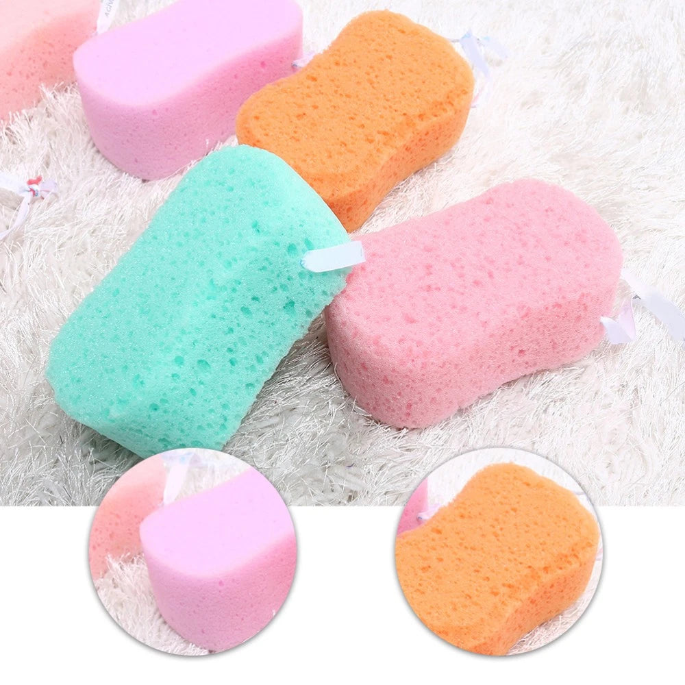 4Pcs Bath Sponges Bath Scrubbers Bathing Accessories (Random Color)