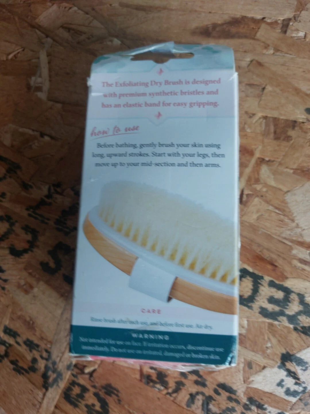 Exfoliating Dry Brush Open Box