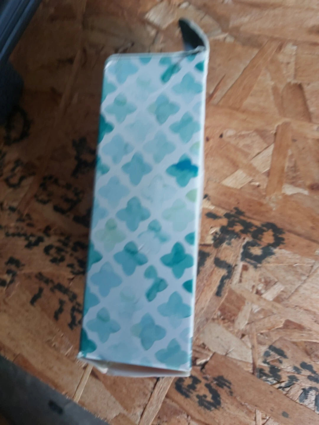 Exfoliating Dry Brush Open Box