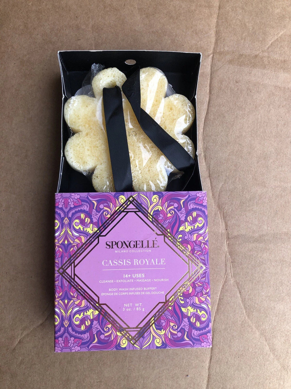 Spongellé Cassis Royale is a body wash-infused buffer Milano Northern Italy.